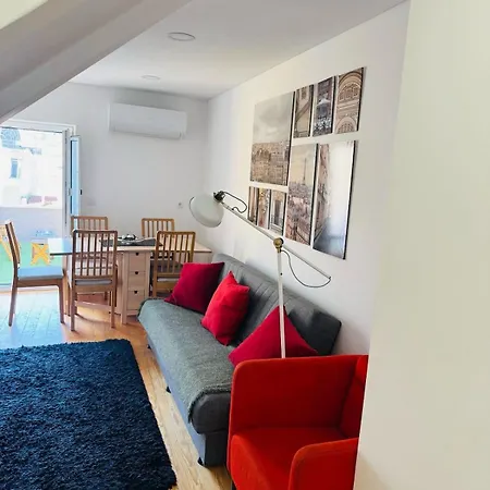 Charming Loft With Rooftop Terrace Lägenhet
