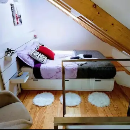Charming Loft With Rooftop Terrace * 리스본